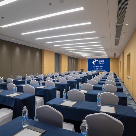 Holiday Inn Express Guangzhou Panyu Dashi By Ihg Exteriör bild