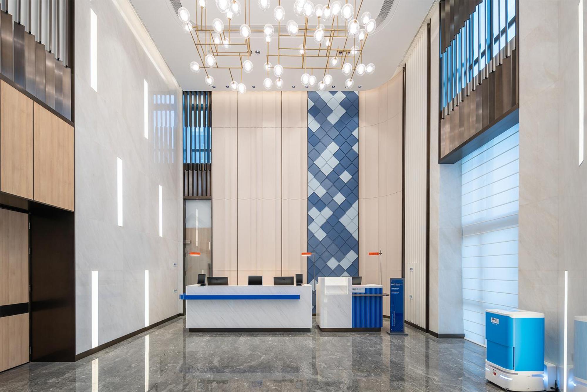 Holiday Inn Express Guangzhou Panyu Dashi By Ihg Exteriör bild
