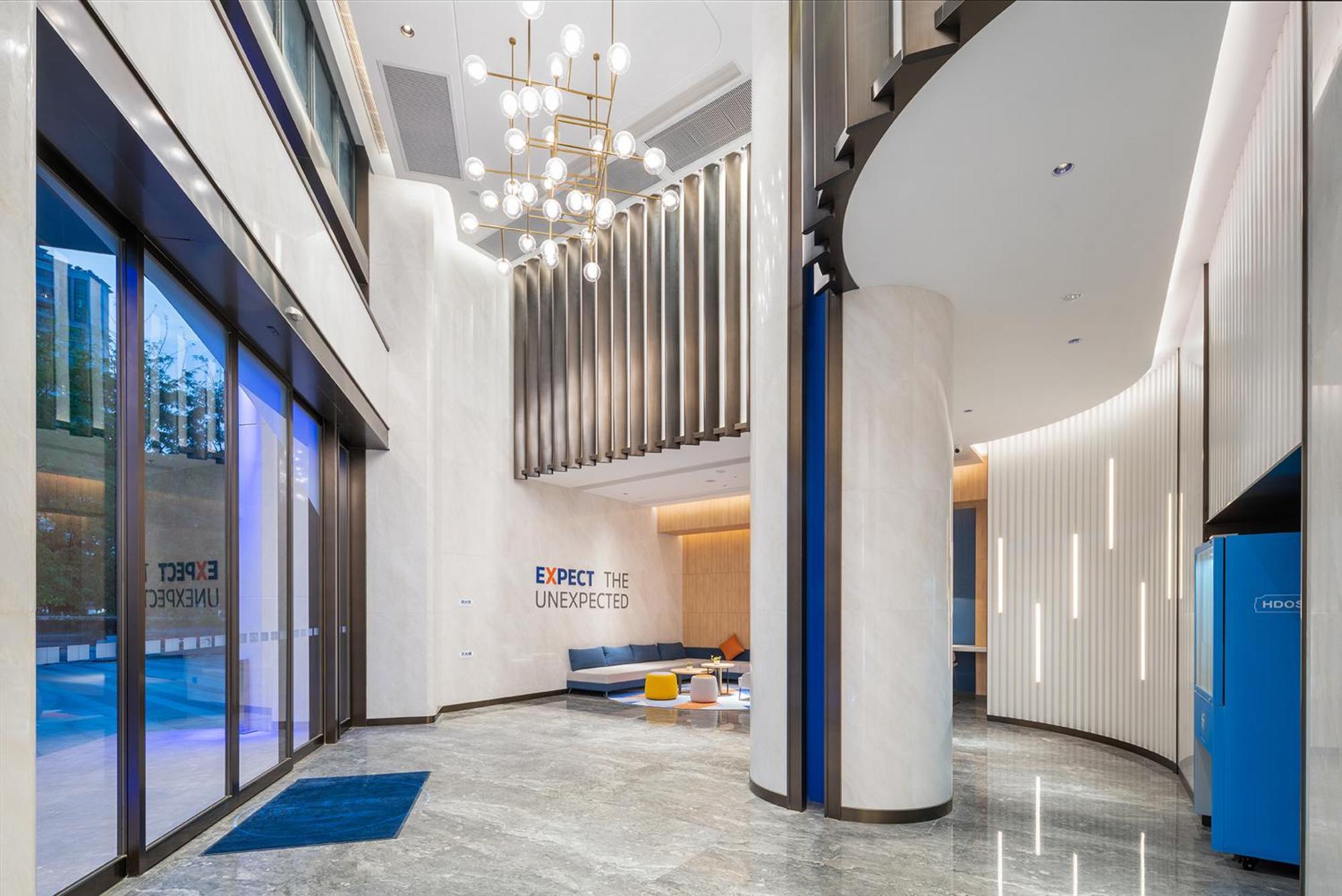 Holiday Inn Express Guangzhou Panyu Dashi By Ihg Exteriör bild