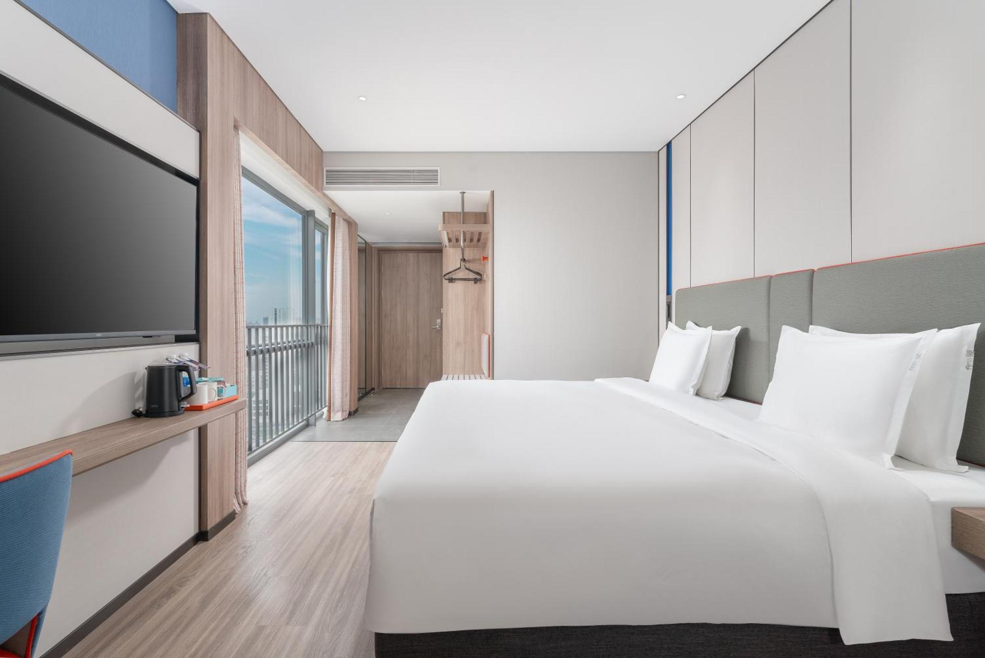 Holiday Inn Express Guangzhou Panyu Dashi By Ihg Exteriör bild