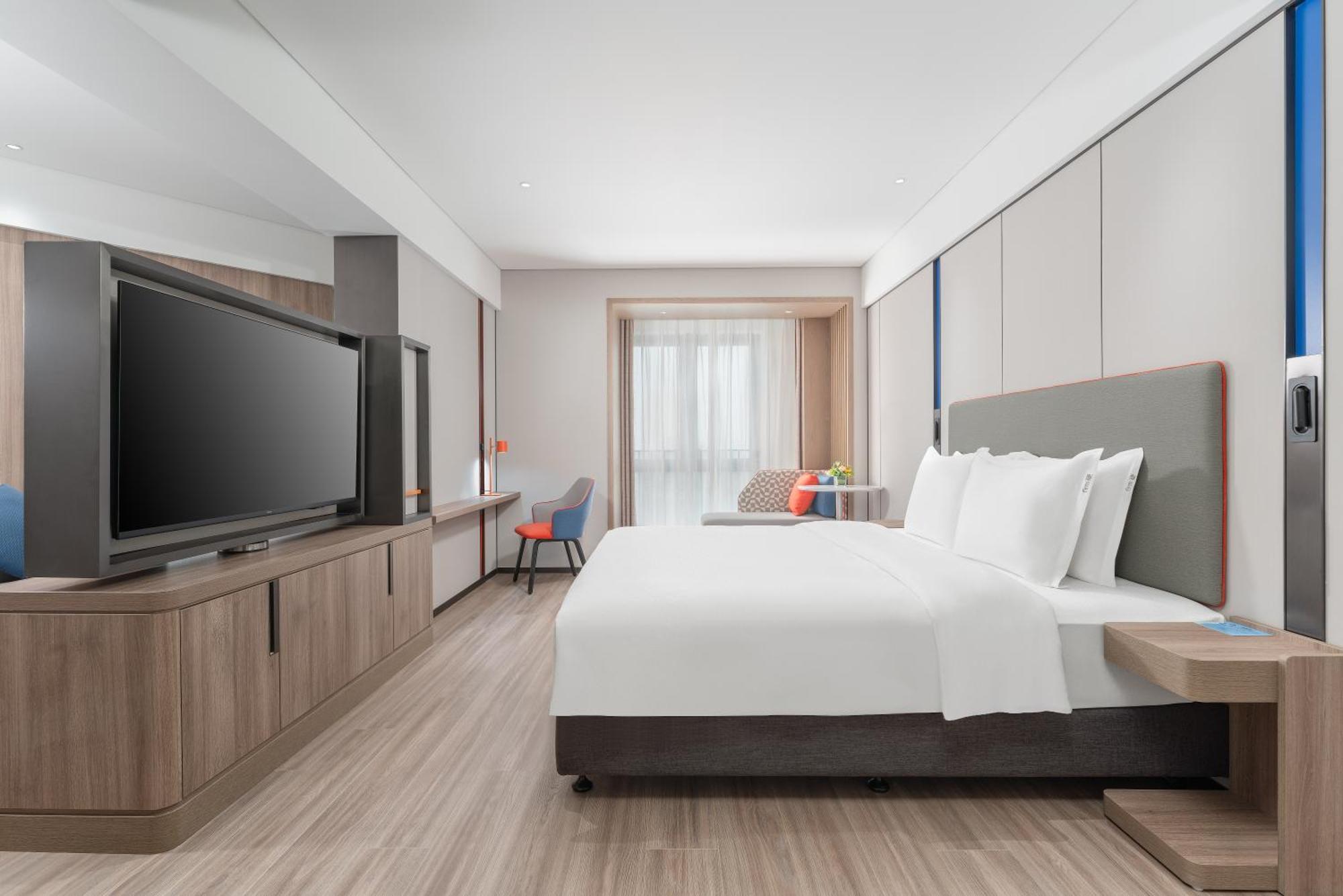 Holiday Inn Express Guangzhou Panyu Dashi By Ihg Exteriör bild
