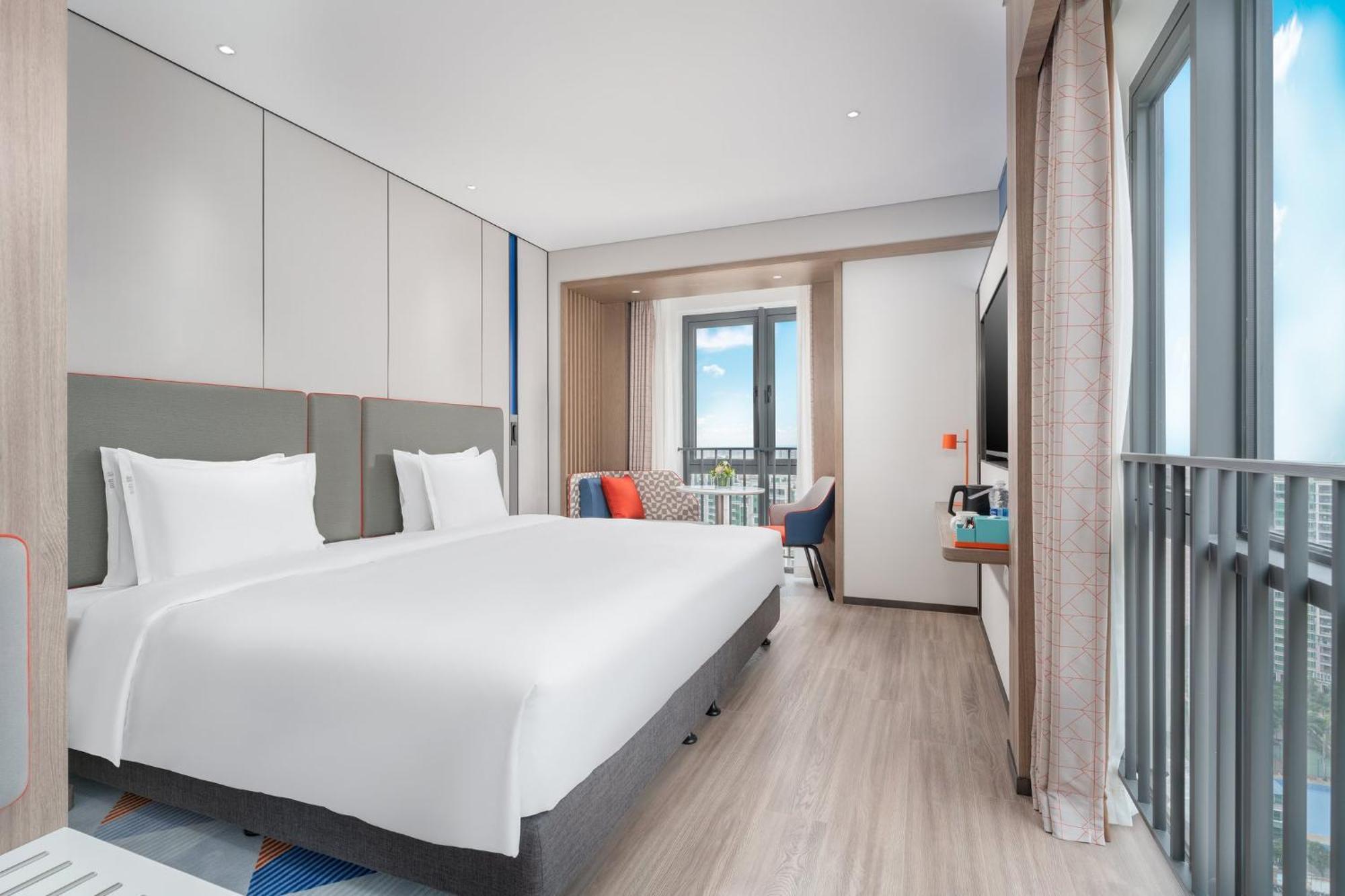 Holiday Inn Express Guangzhou Panyu Dashi By Ihg Exteriör bild