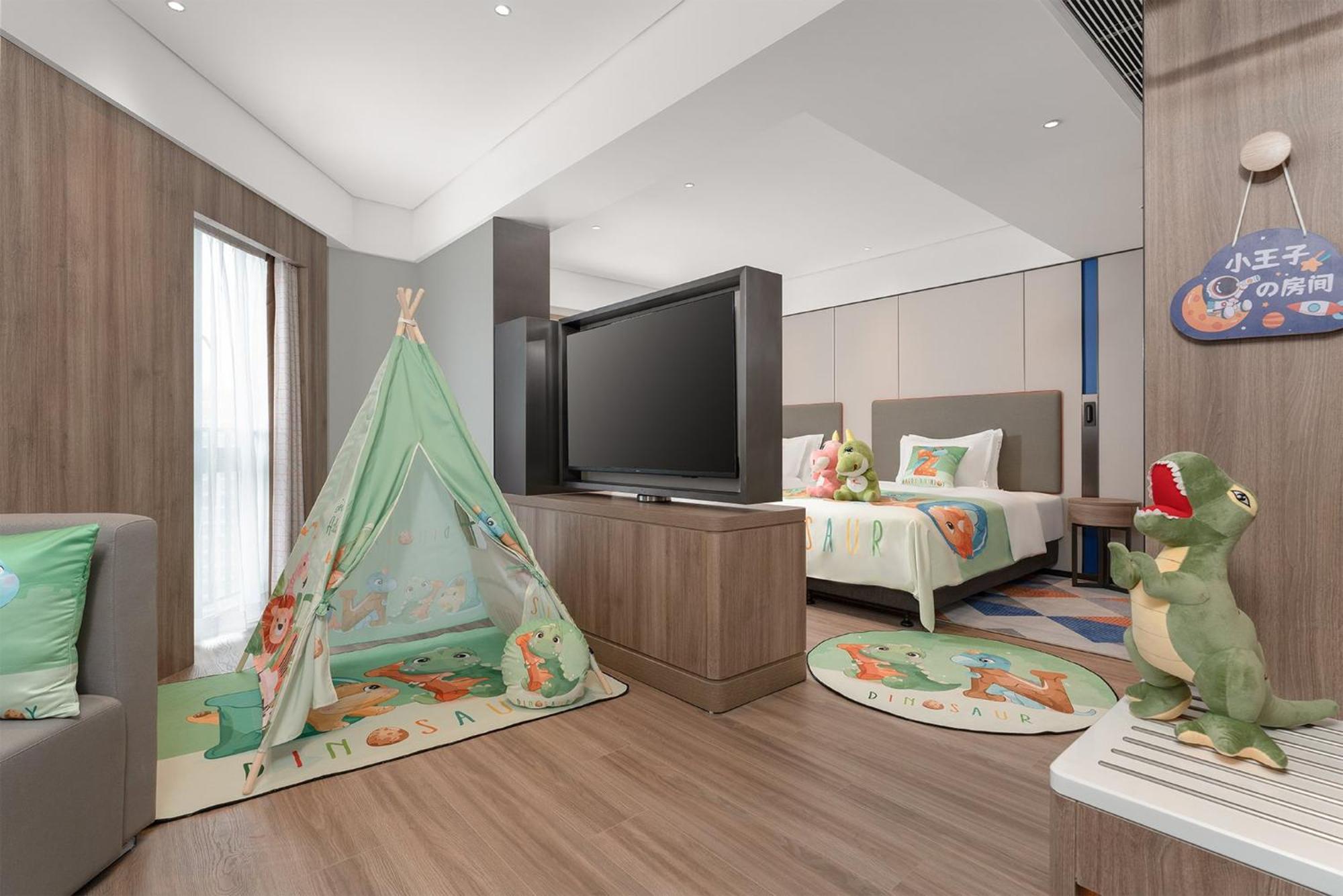 Holiday Inn Express Guangzhou Panyu Dashi By Ihg Exteriör bild