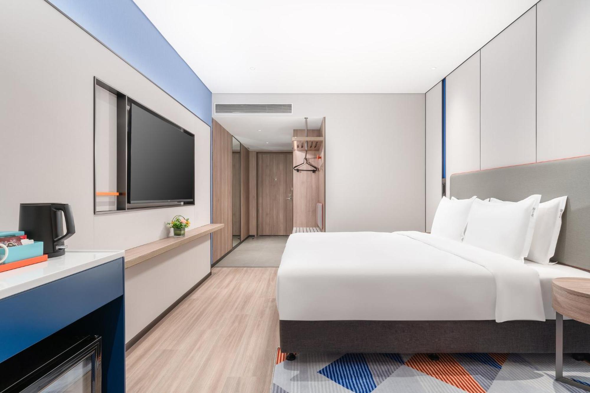 Holiday Inn Express Guangzhou Panyu Dashi By Ihg Exteriör bild